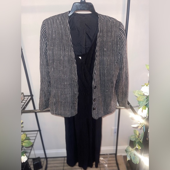 Romper and blazer - Picture 2 of 4